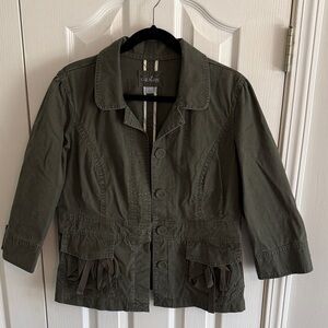 Olive green fitted jacket with cropped sleeves.